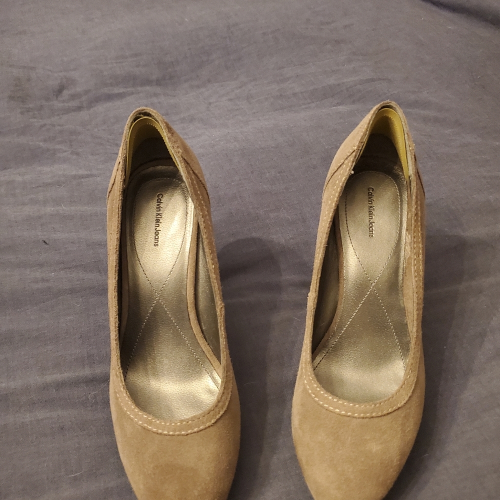 Womens heels